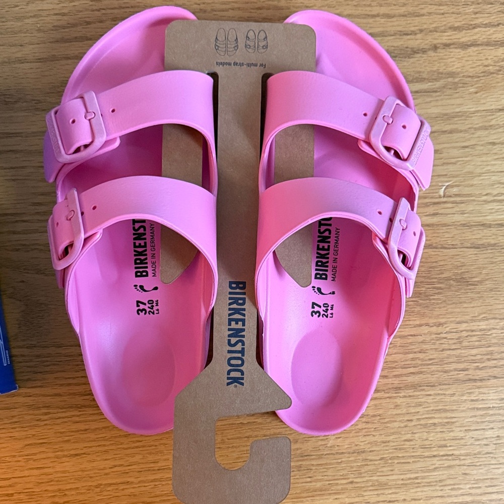 Birkenstock Women's Pink Sandals